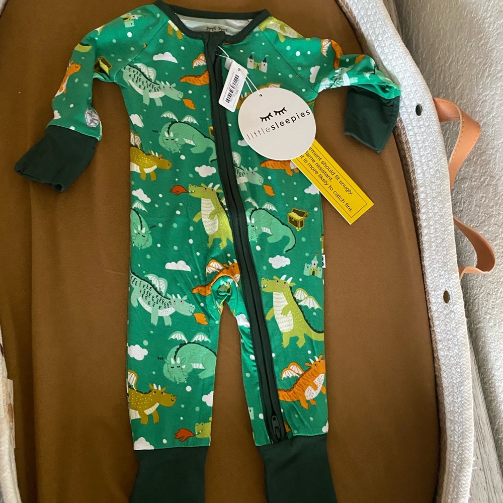 Little Sleepies Zippy